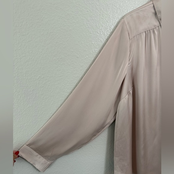 Torrid Madison Crepe De Chine Button-Front Long Sleeve Shirt - Picture 5 of 9